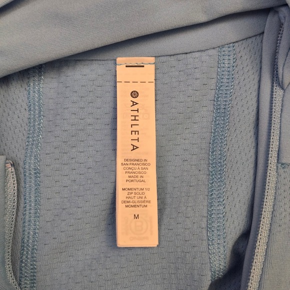 Athleta Momentum 1/2 Zip Solid Pullover Light Blue M Activewear Performance NWOT - Picture 7 of 9